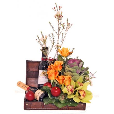 Flower arrangement with wines