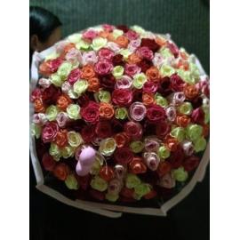 Μπουκέτο με 151 ανάμεικτα τριαντάφυλλα  (MD)