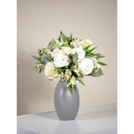 Bouquet in white shades (IT)