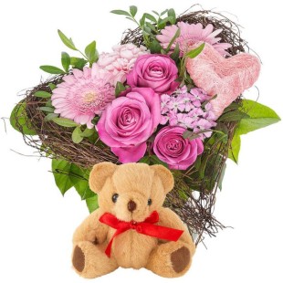 Η πρώτη Αγκαλιά   Η πρώτη Αγκαλιά