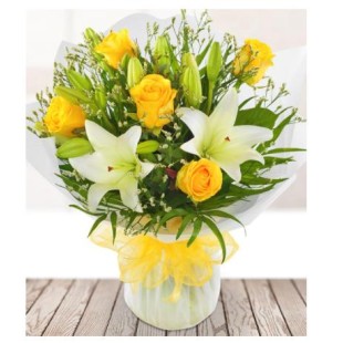 Yellow Rose & Lily  (UK)