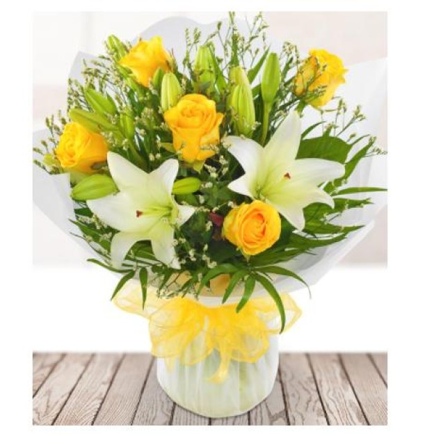 Yellow Rose & Lily  (UK)
